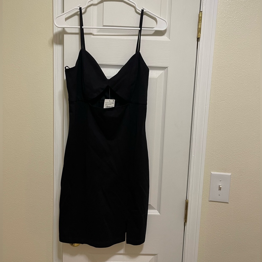 Elegant Black Spaghetti Strap Dress